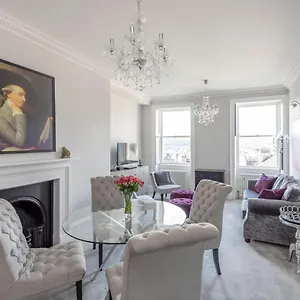 Apartment Brunswick Place