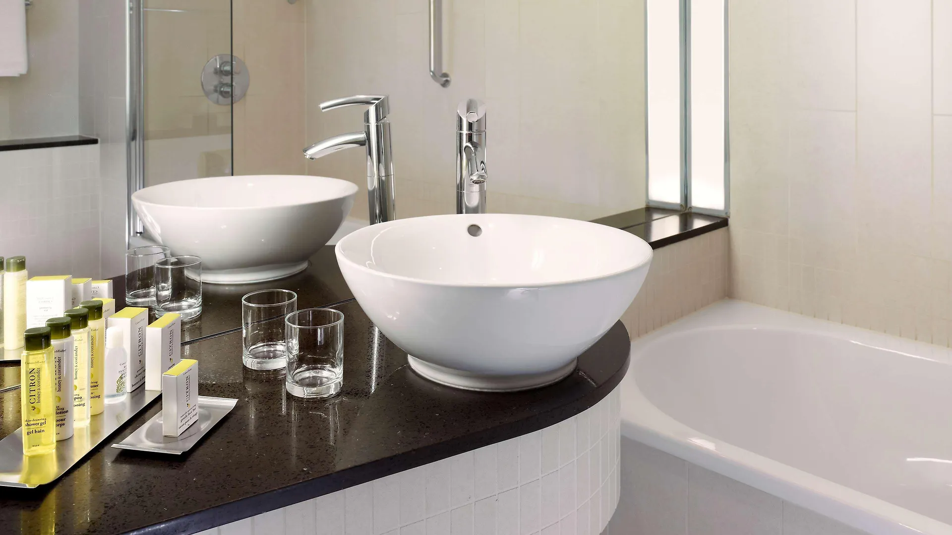 Hotel Doubletree By Hilton London Heathrow Airport Hounslow