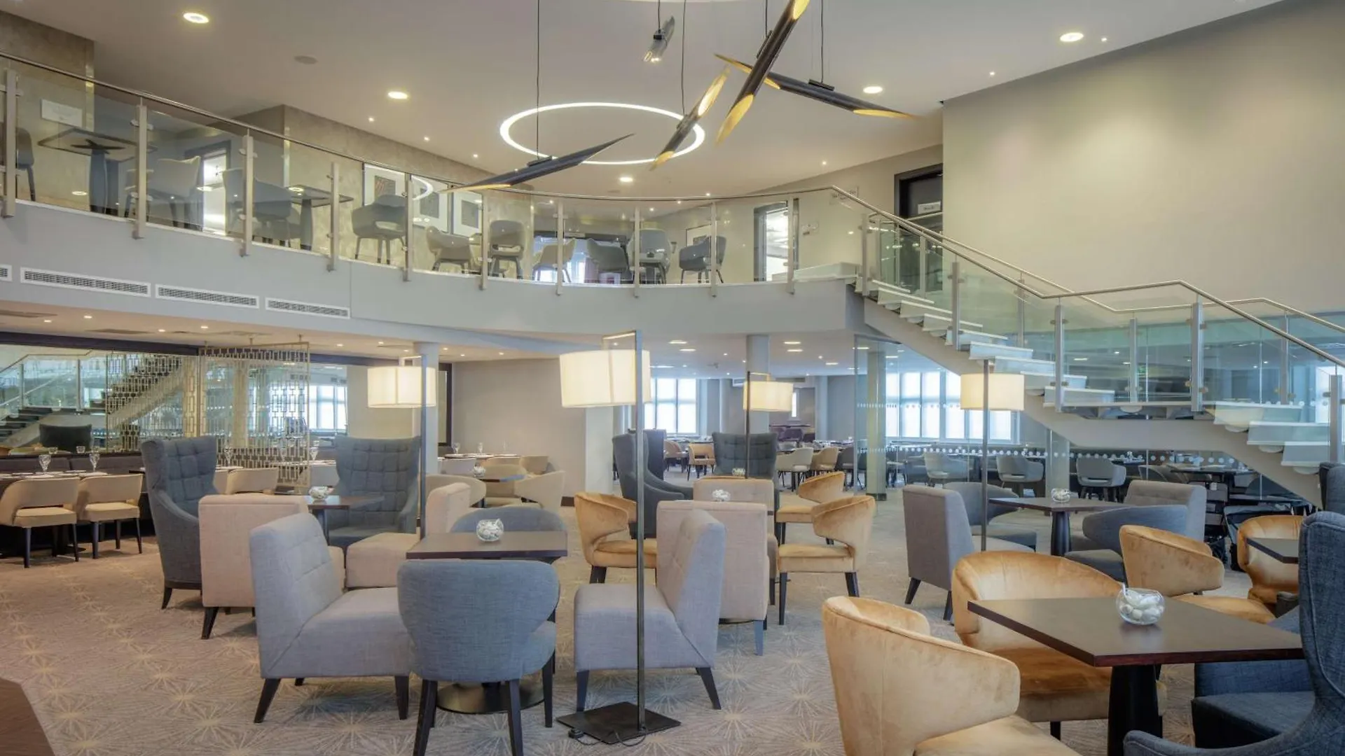 Hotel Doubletree By Hilton London Heathrow Airport Hounslow