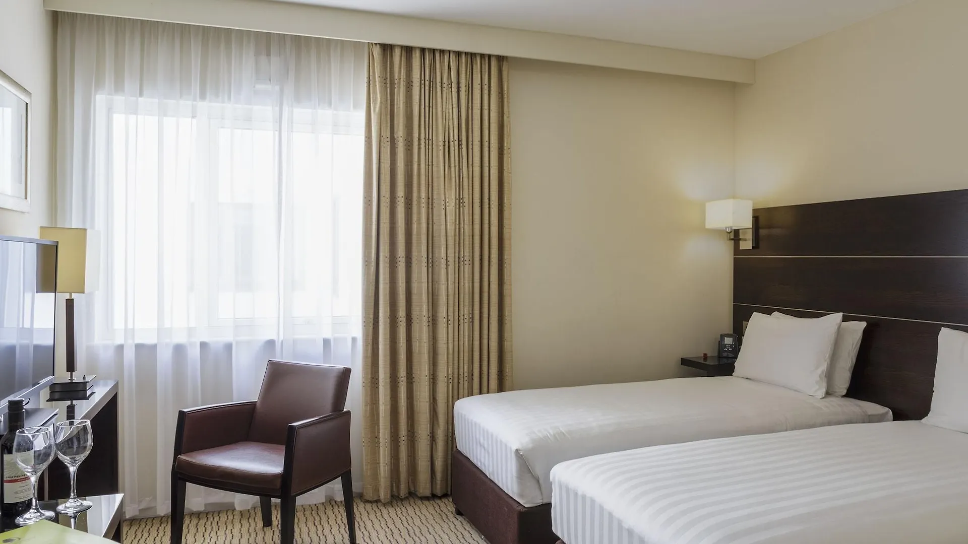 Hotel Doubletree By Hilton London Heathrow Airport Hounslow