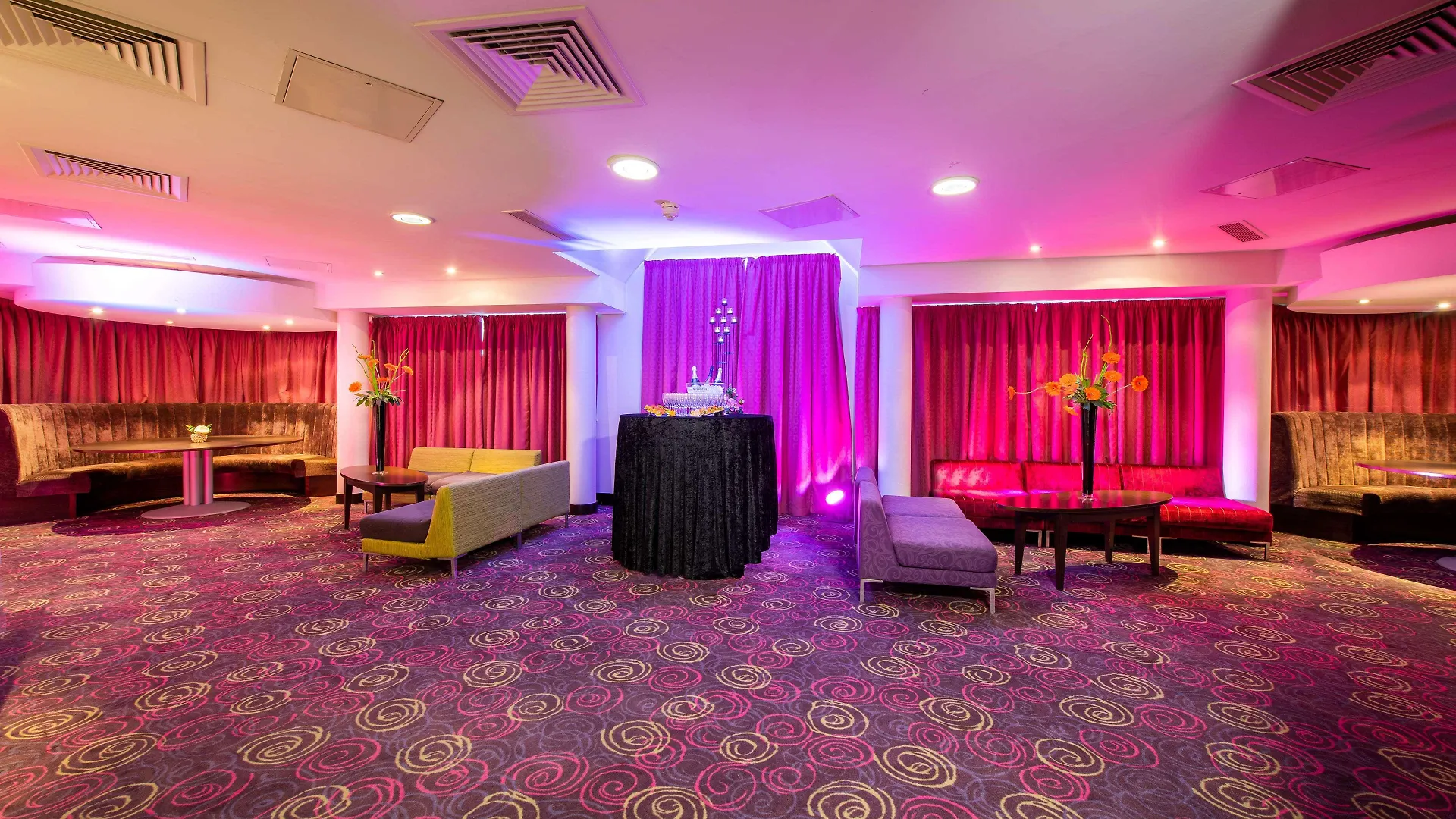 Hotel Doubletree By Hilton London Heathrow Airport Hounslow