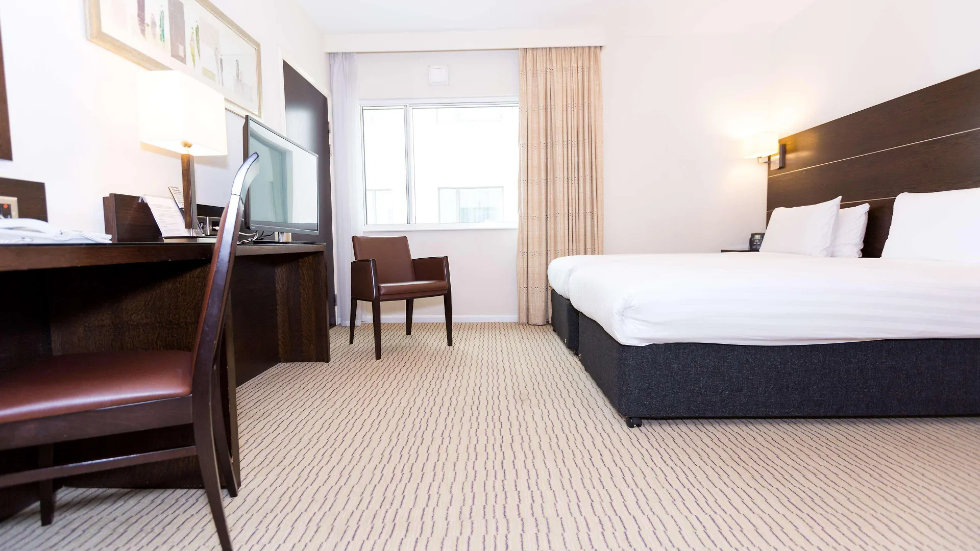 Hotel Doubletree By Hilton London Heathrow Airport Hounslow