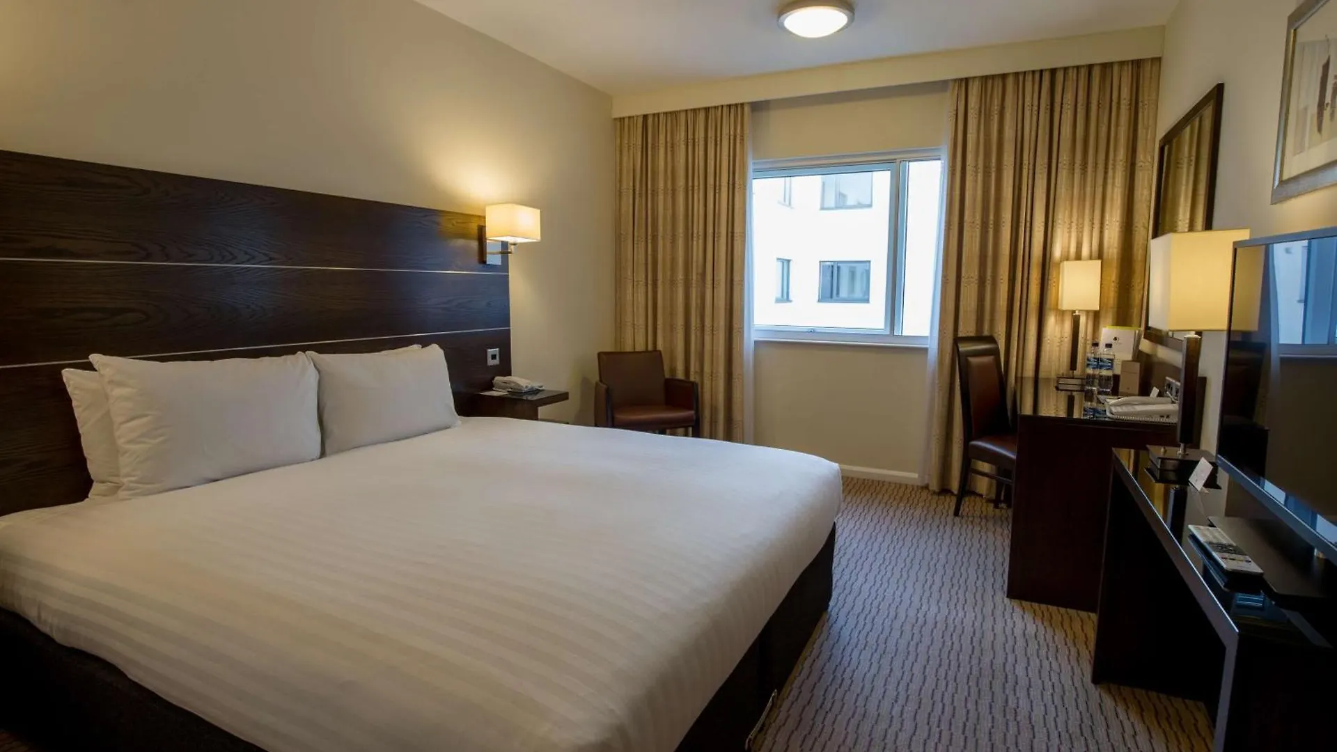 Hotel Doubletree By Hilton London Heathrow Airport Hounslow